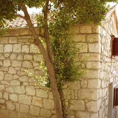 Dalmatian Cottage, Pedestrian Zone * Σπλιτ
