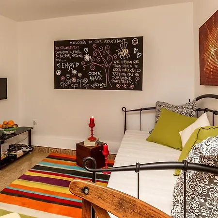 Dalmatian Cottage, Pedestrian Zone * Split
