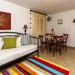 شقة Dalmatian Cottage, Pedestrian Zone